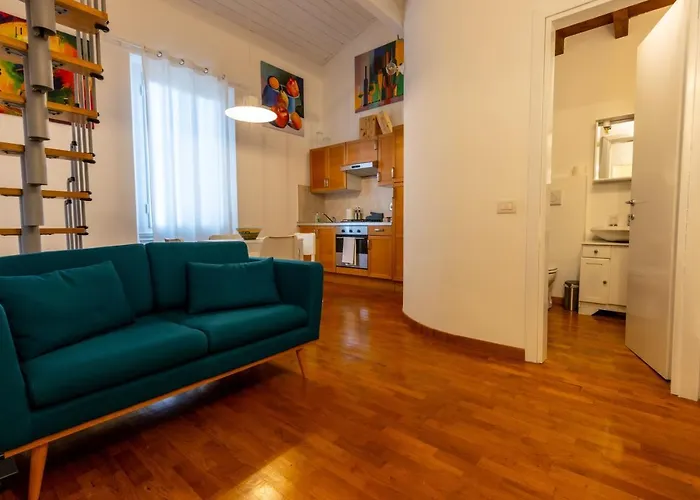 Nice Boboli's Loft Апартаменты